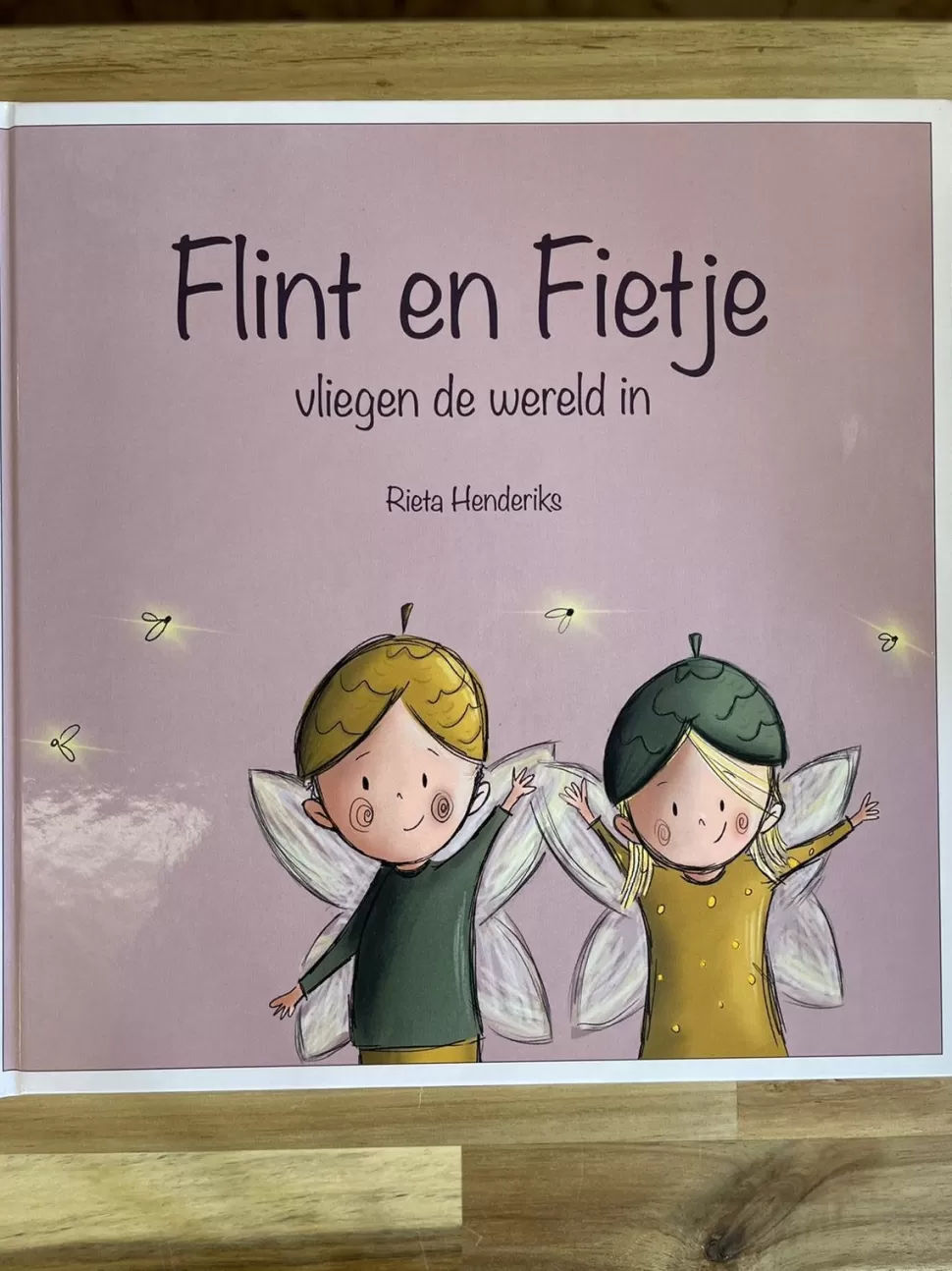 Cheap Flint En Fietje - Rieta Hendriks | Prentenboek Boeken